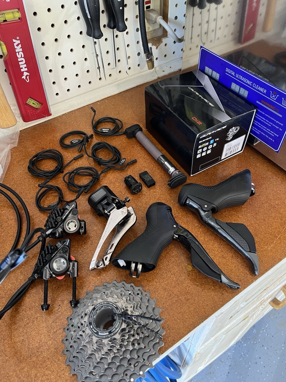 Shimano Dura-Ace R9170 Di2 Hydraulic Disc Groupset 11-speed New RD +YBN Ti Chain