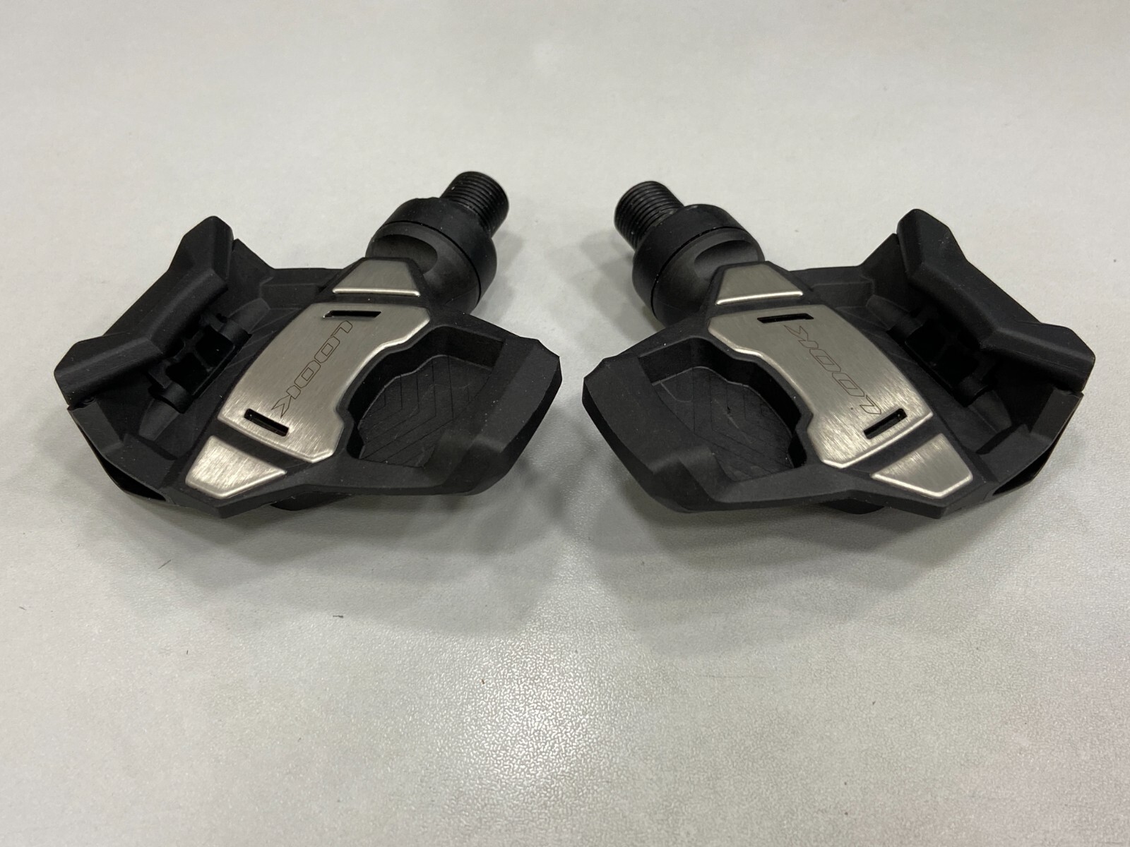 Look Keo Blade Chromoly + Spindle Road Clipless Pedal (8Nm) 2024
