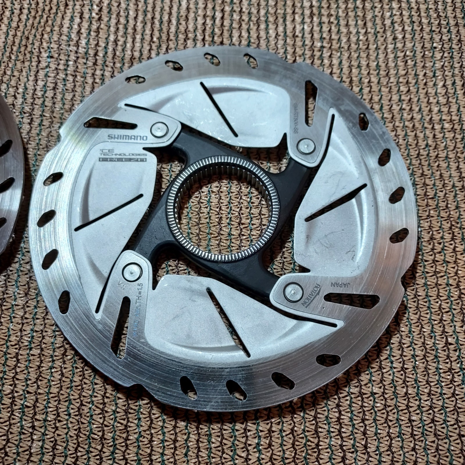(2) 140mm Shimano Ultegra SM-RT800-SS Disc Brake Rotors