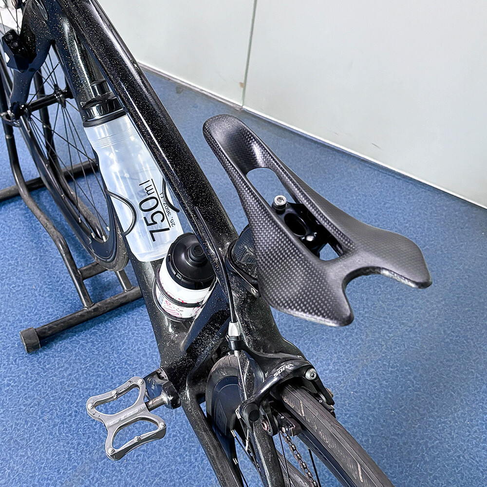 BALUGOE 50g Ultralight Carbon Road Bicycle Saddle Racing Bike Seat