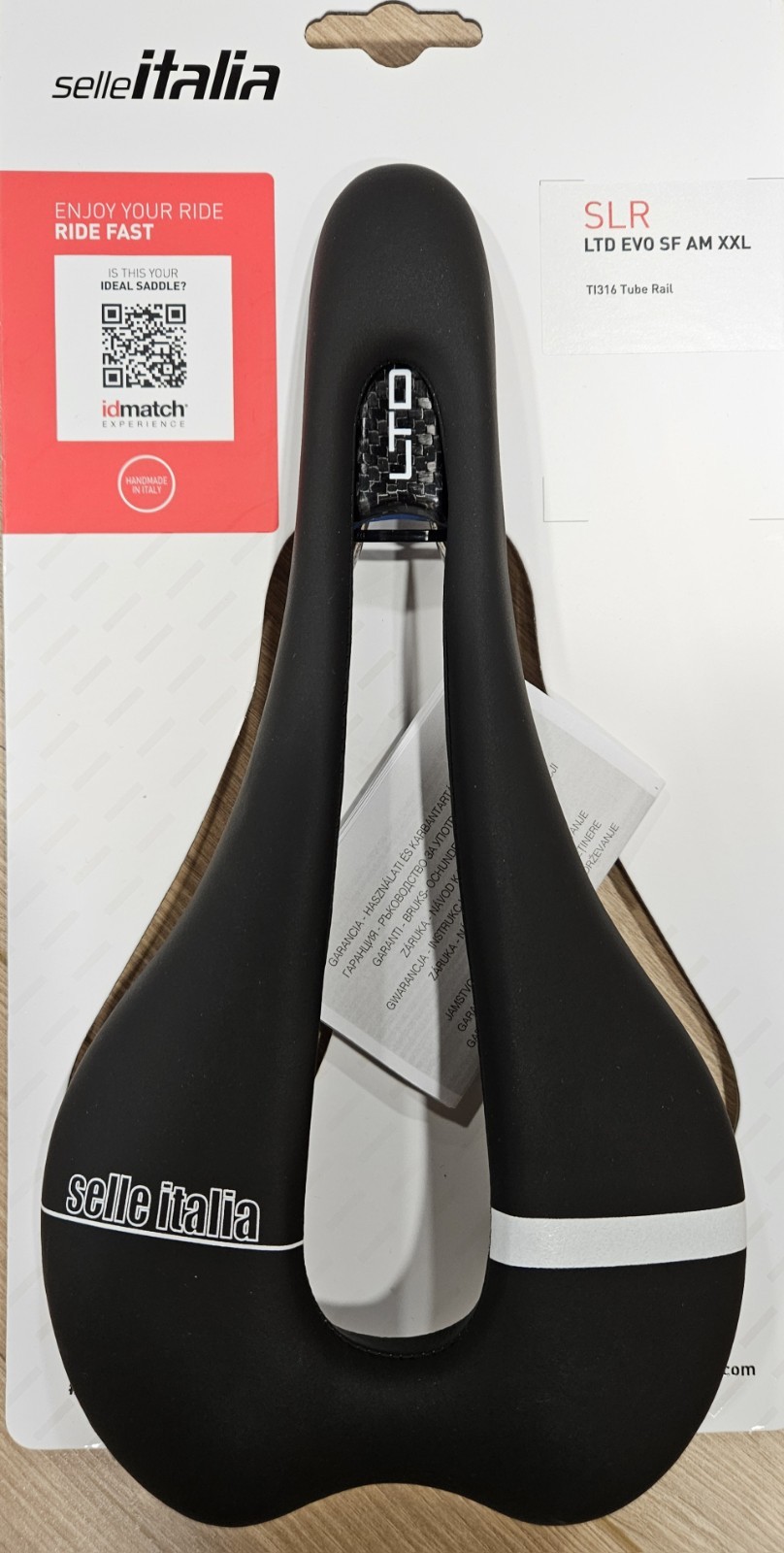 Selle Italia SLR Superflow LTD 278 x 145mm L3 Saddle – NEW