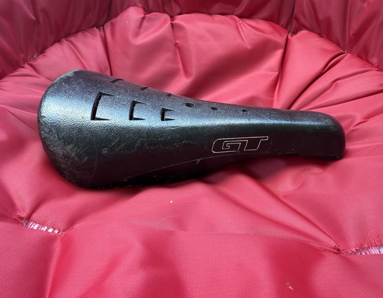 GT Viscount 2188 BMX Bike Saddle/Seat Black Plastic/Steel