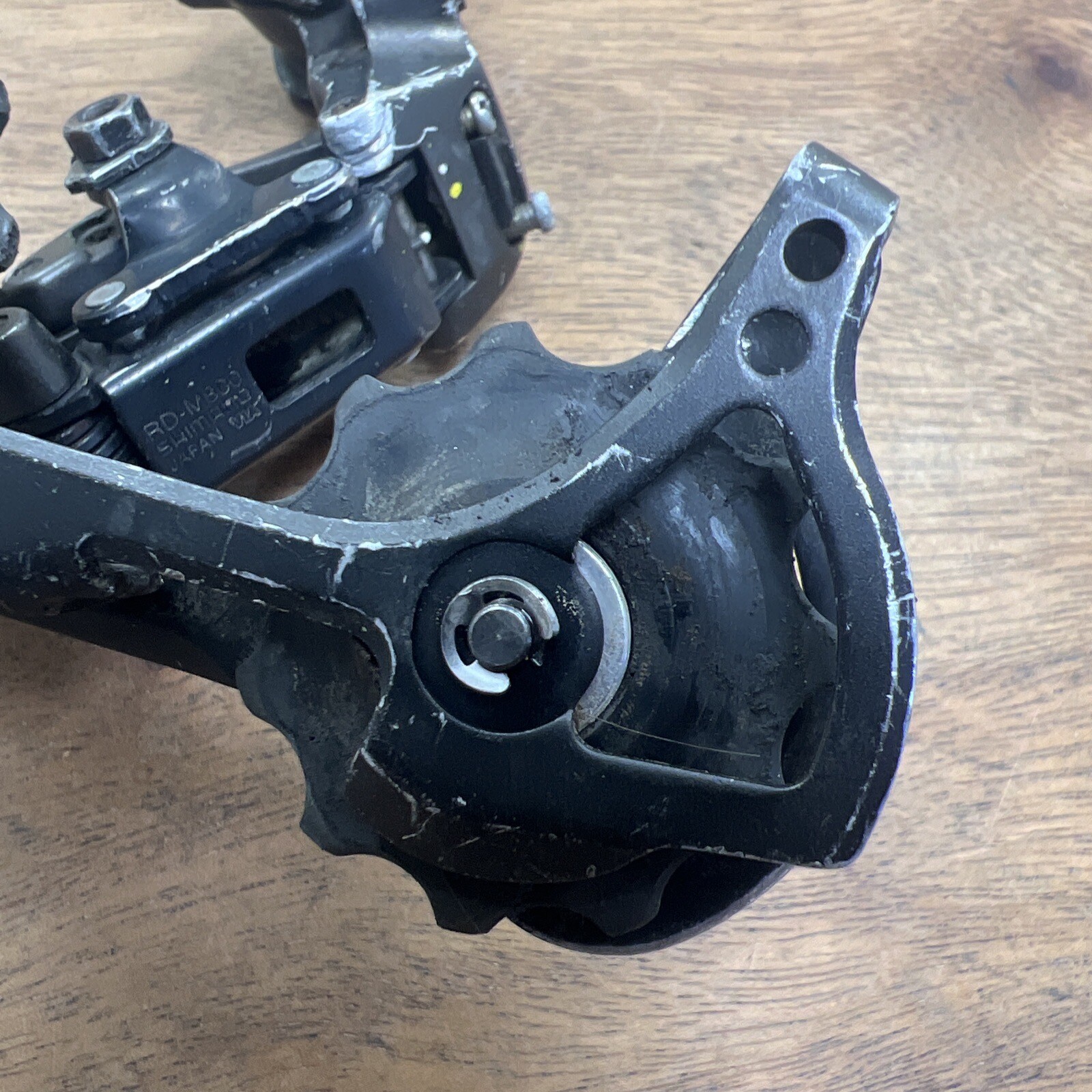 Shimano Saint Rapid Rise Rear Derailleur. RD-M800