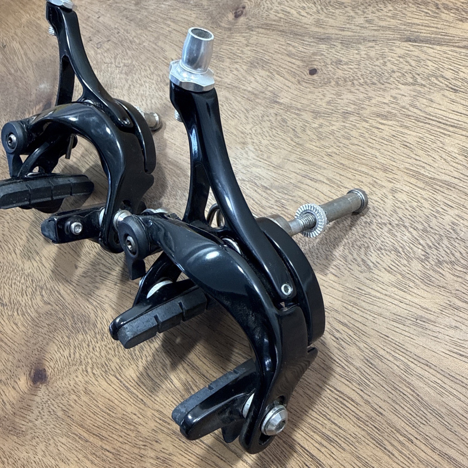 TEKTRO R540 C Dual Pivot Road Bike Brake Caliper Set Black
