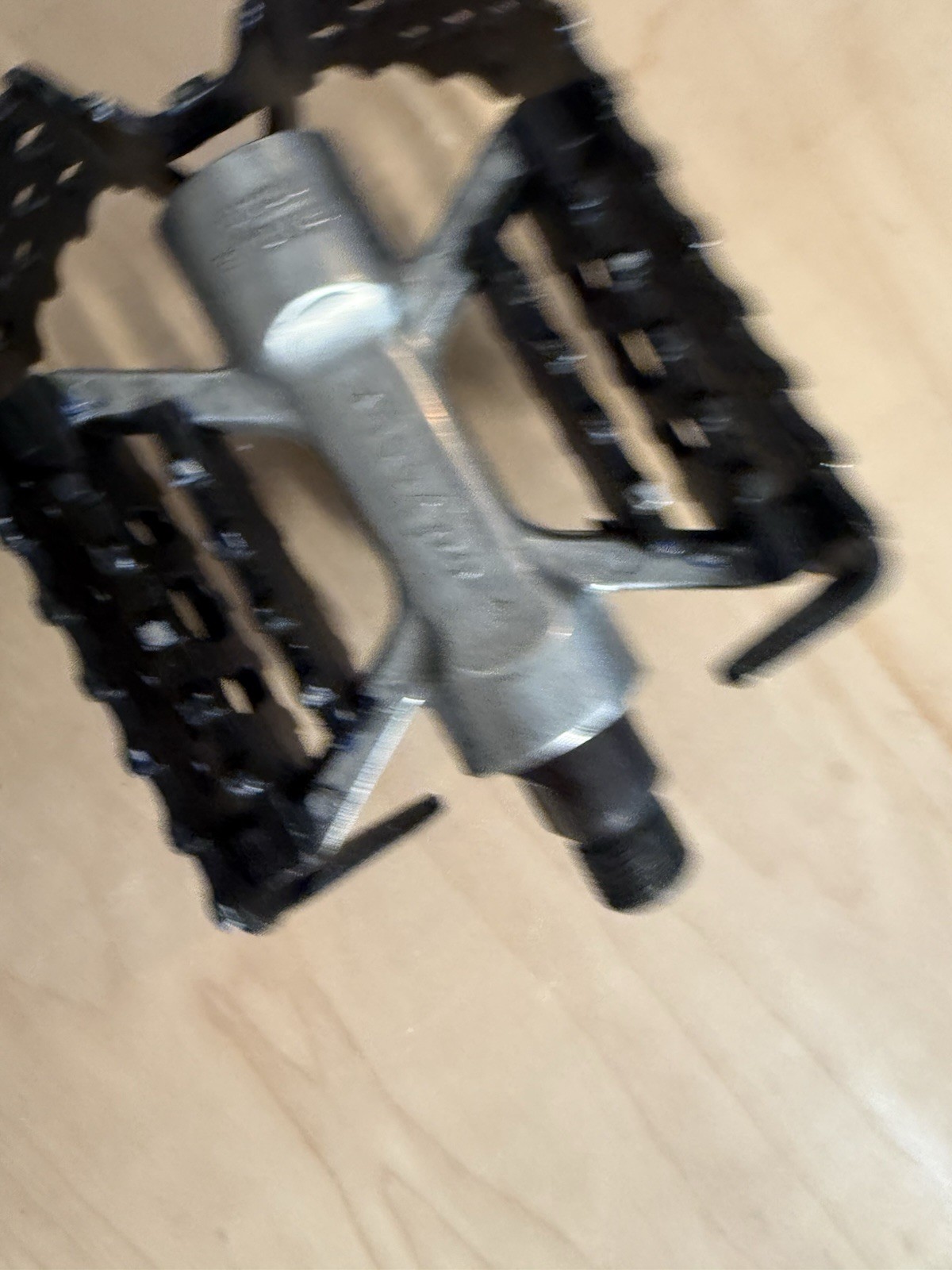 Odyssey Triple Trap Flat Platform Pedals Black/Silver 9/16 in Pair