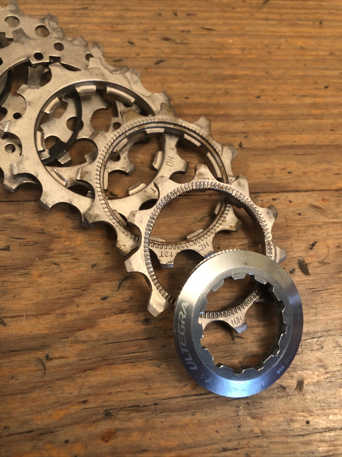 Shimano Ultegra Road Bike Cassette CS-6700 10 speed 12-25t