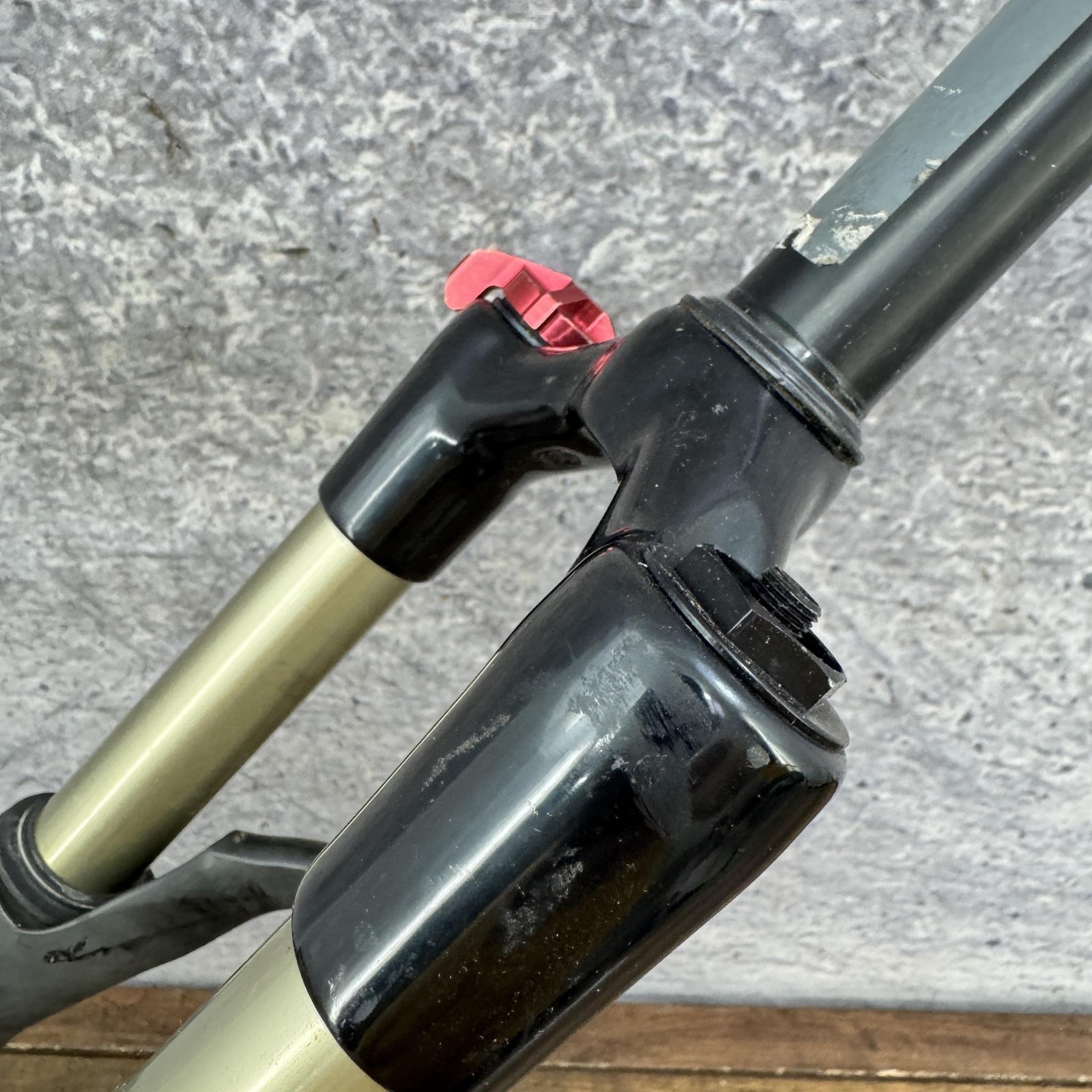 Manitou Skareb Super TPC Suspension Fork 26 1 1/8 Threadless V-Brake Disc 100mm