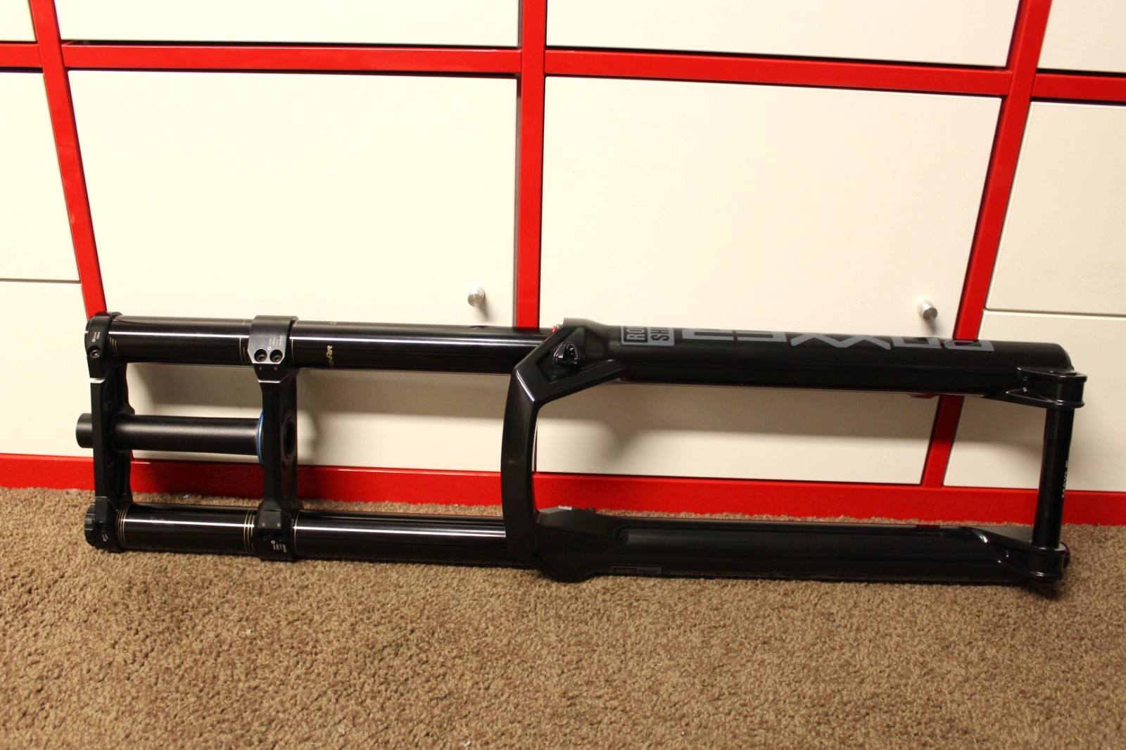 NEW RockShox BoXXer Suspension Fork 29″ 200mm 20x110mm DH Downhill Straight MTB