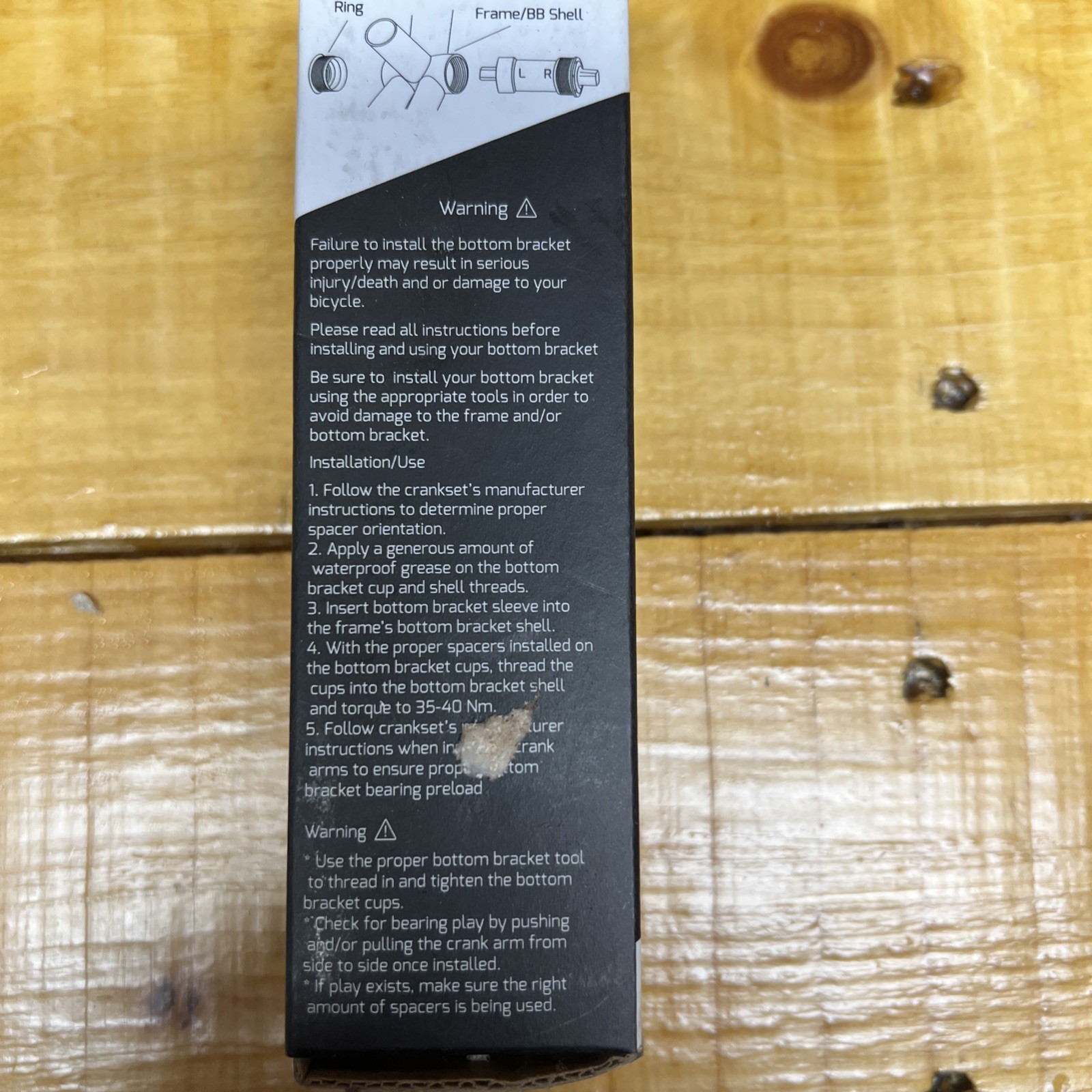 Sunlite SL-26 Square Taper JIS (68×113.5mm) Sealed Bearings Bottom Bracket