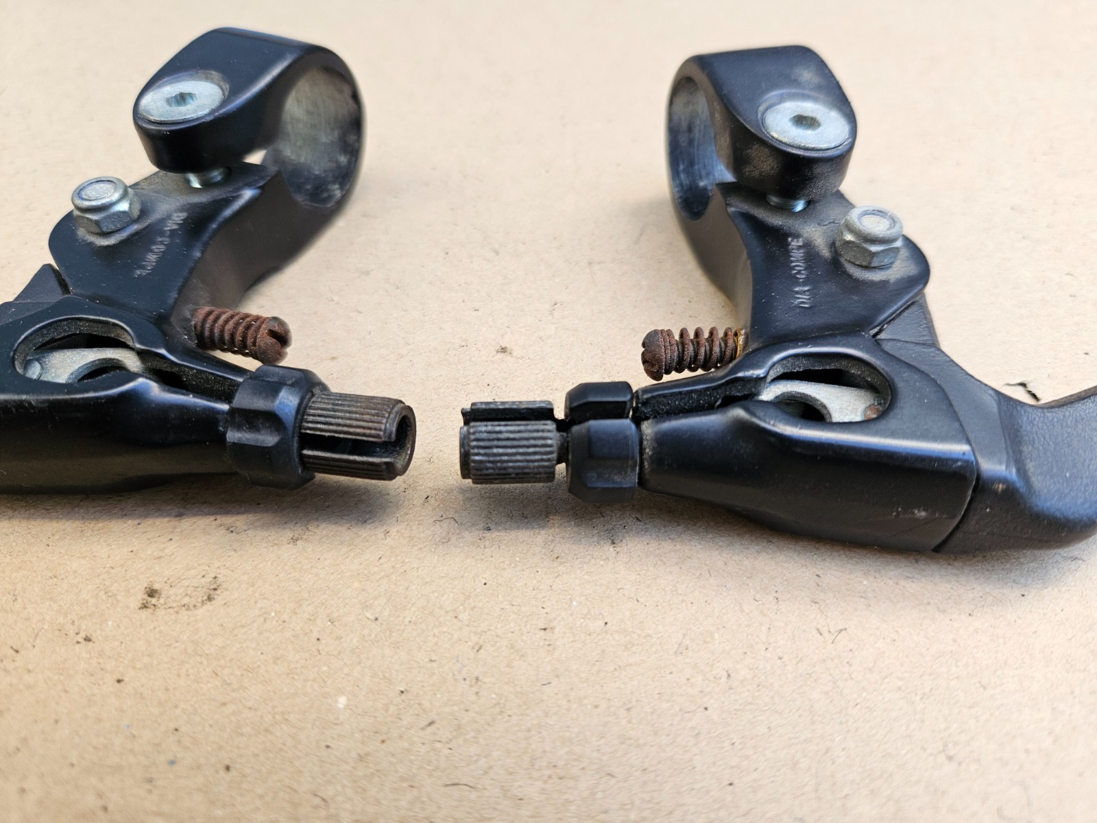 Vintage Dia Compe XCM Mountain Hybrid Bike Brake Levers Black Japan low miles