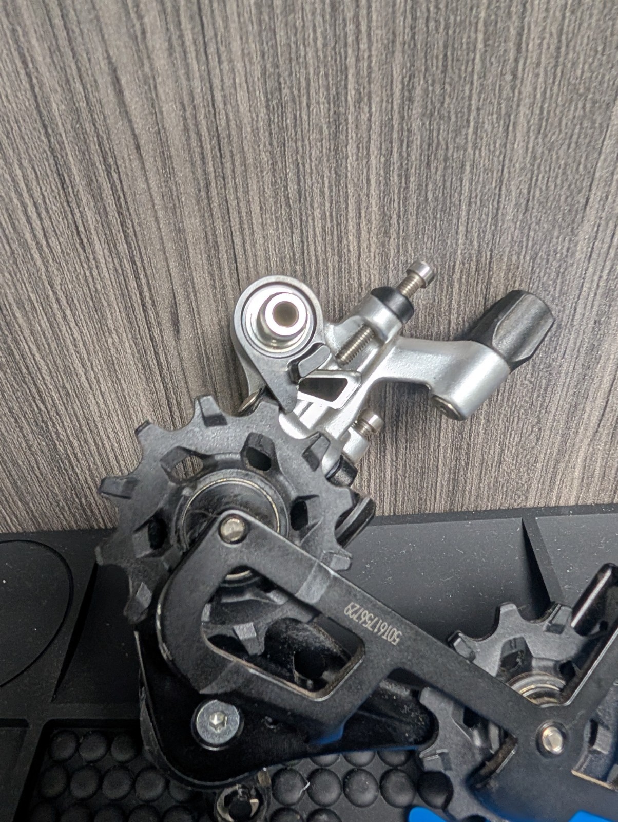 SRAM Rival 1 Type 2.1 Rear Derailleur 11-Speed Exact Actuation Medium Cage