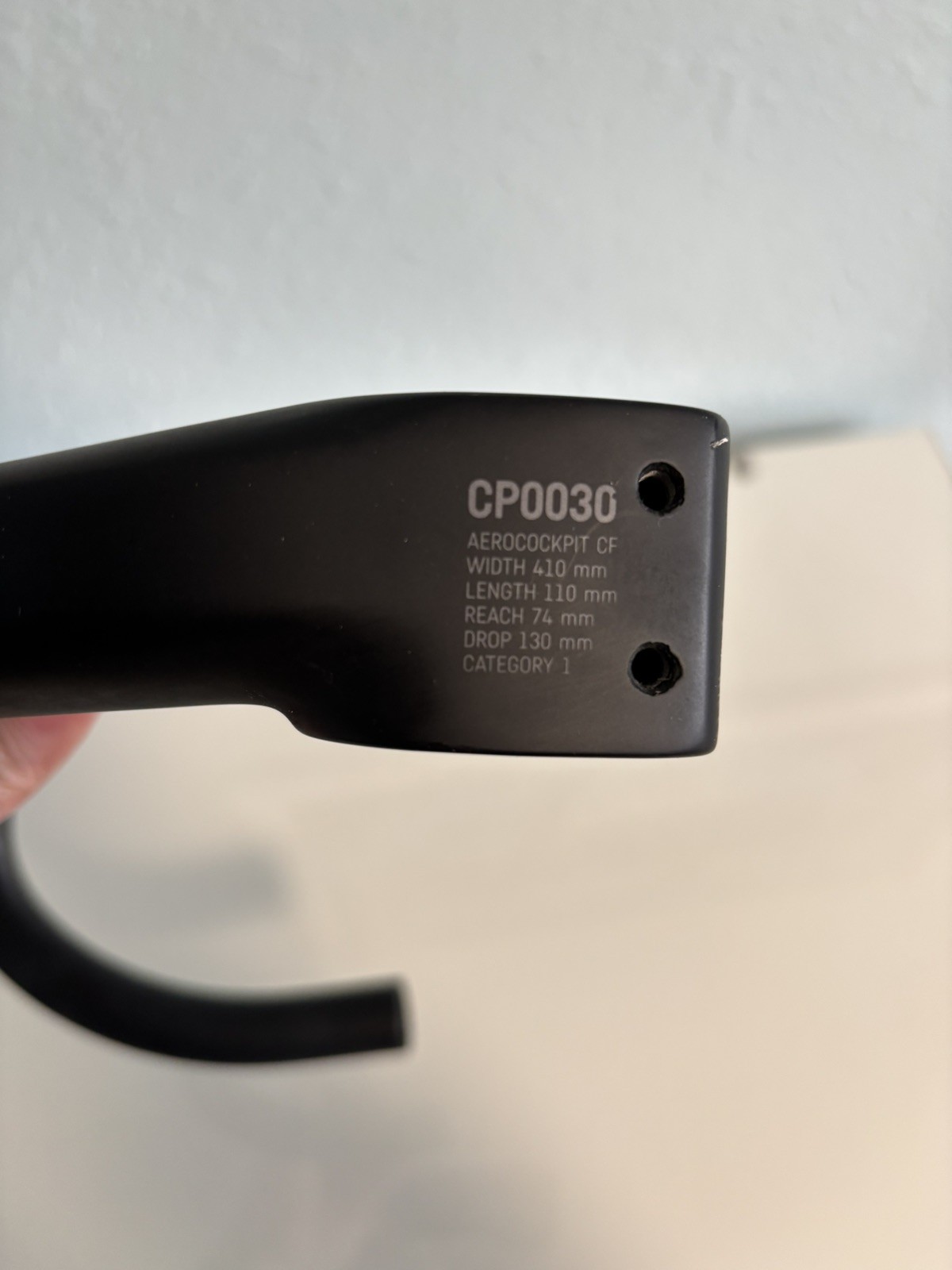 Canyon CP0030 AeroCockpit CF – 110mm Length/410mm Width – Black