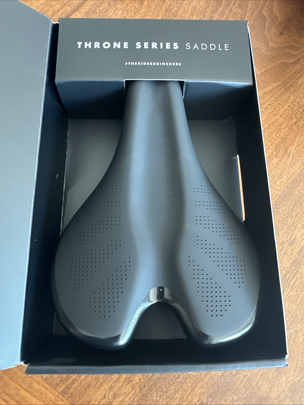 Origin8 Throne XL Saddle, 244mm x 158mm Black
