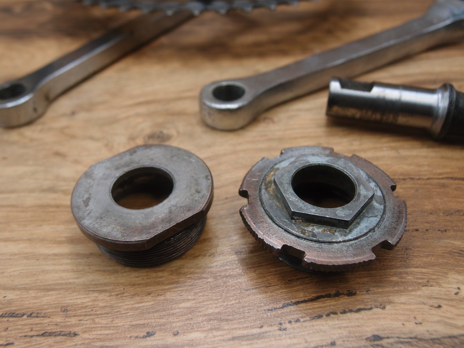 cottered crankset NERVAR made in France 52/47 T 170 mm + bottom bracket 1960’s