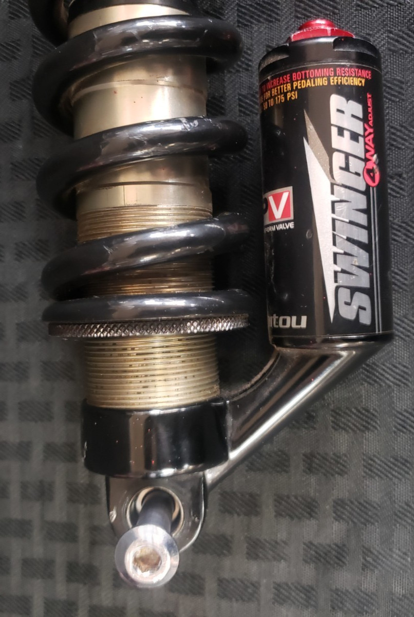450283 – Manitou Swinger 4Way SPV Shock Absorber
