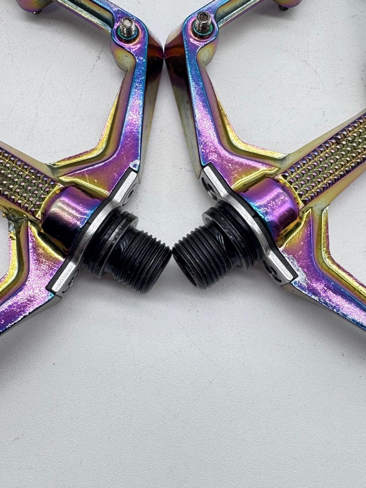 Crankbrothers Large Platform Stamp 7 Bike Pedals – Oil Slick