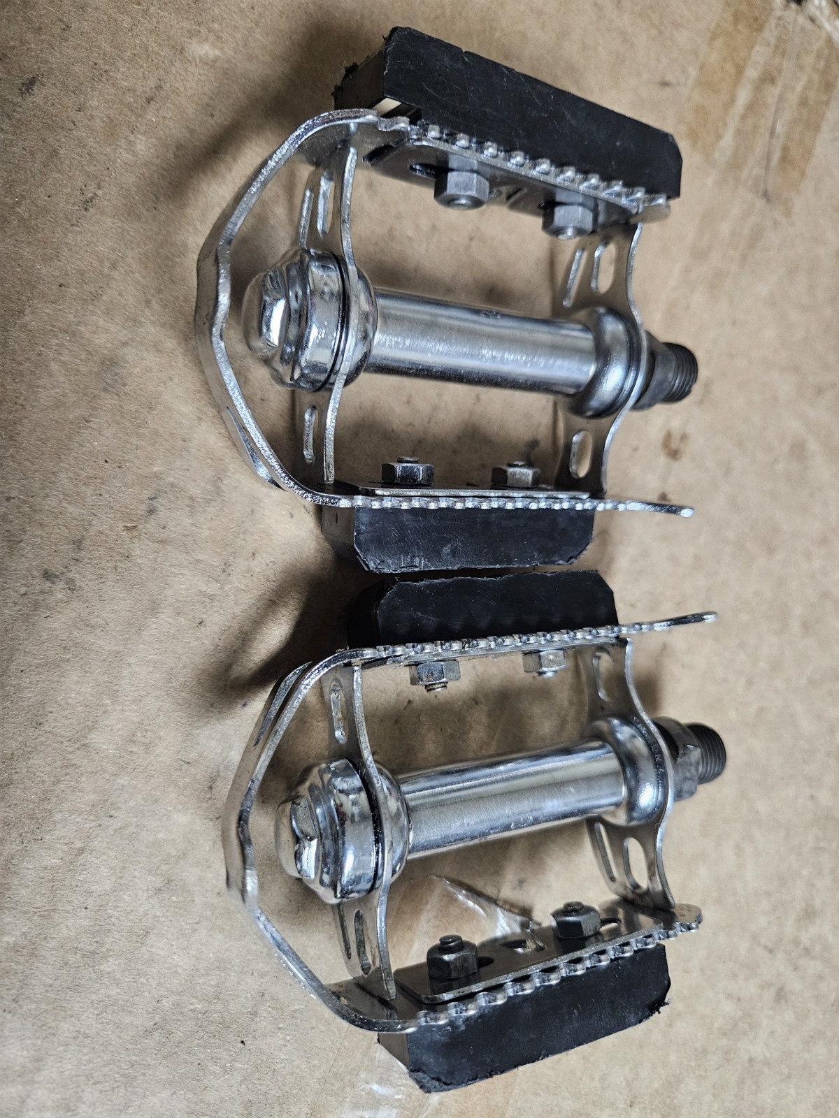 Vintage 70s Raleigh 501 Bike Pedals, set, 9/16″, steel, quill, Road Touring