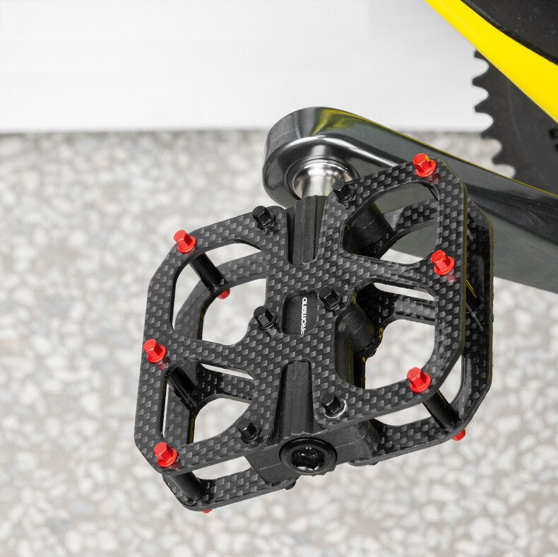 PROMEND Ultralight 220g Carbon Bicycle Pedals Titanium Axis MTB Road Bike Pedals