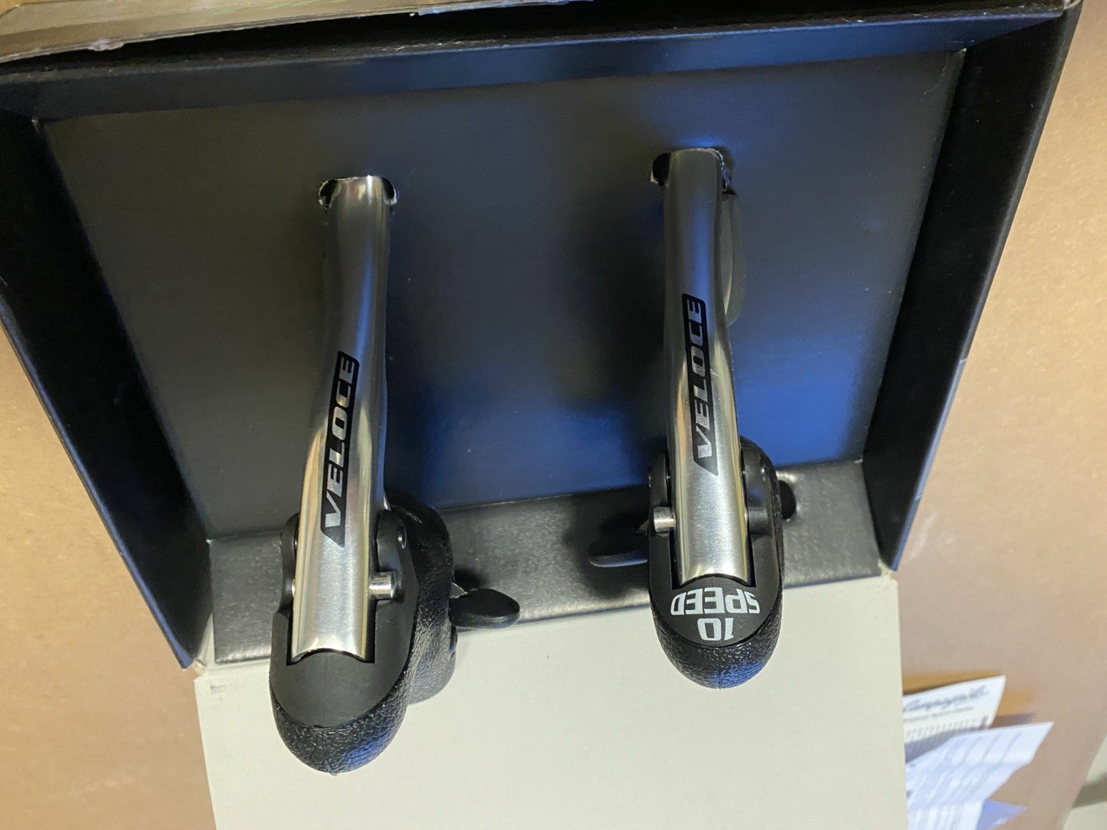 Campagnolo Veloce 10 Speed Ergopower Brake Levers Shifters Silver 2006 NOS NEW