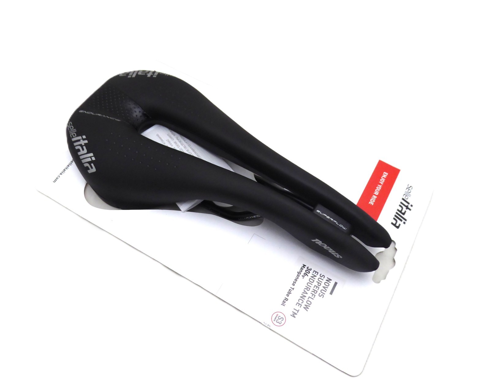 Selle Italia Novus Endurance TM Superflow Saddle Manganese Black S3