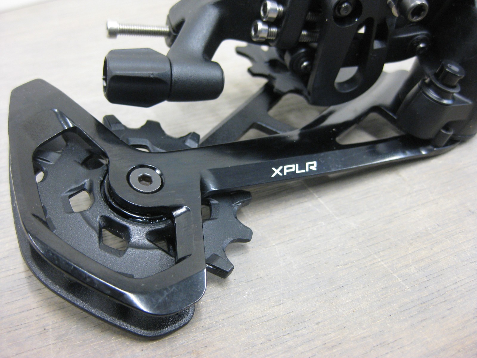 SRAM Apex XPLR Rear Derailleur – 12-Speed, Medium Cage, 44t Max, D1