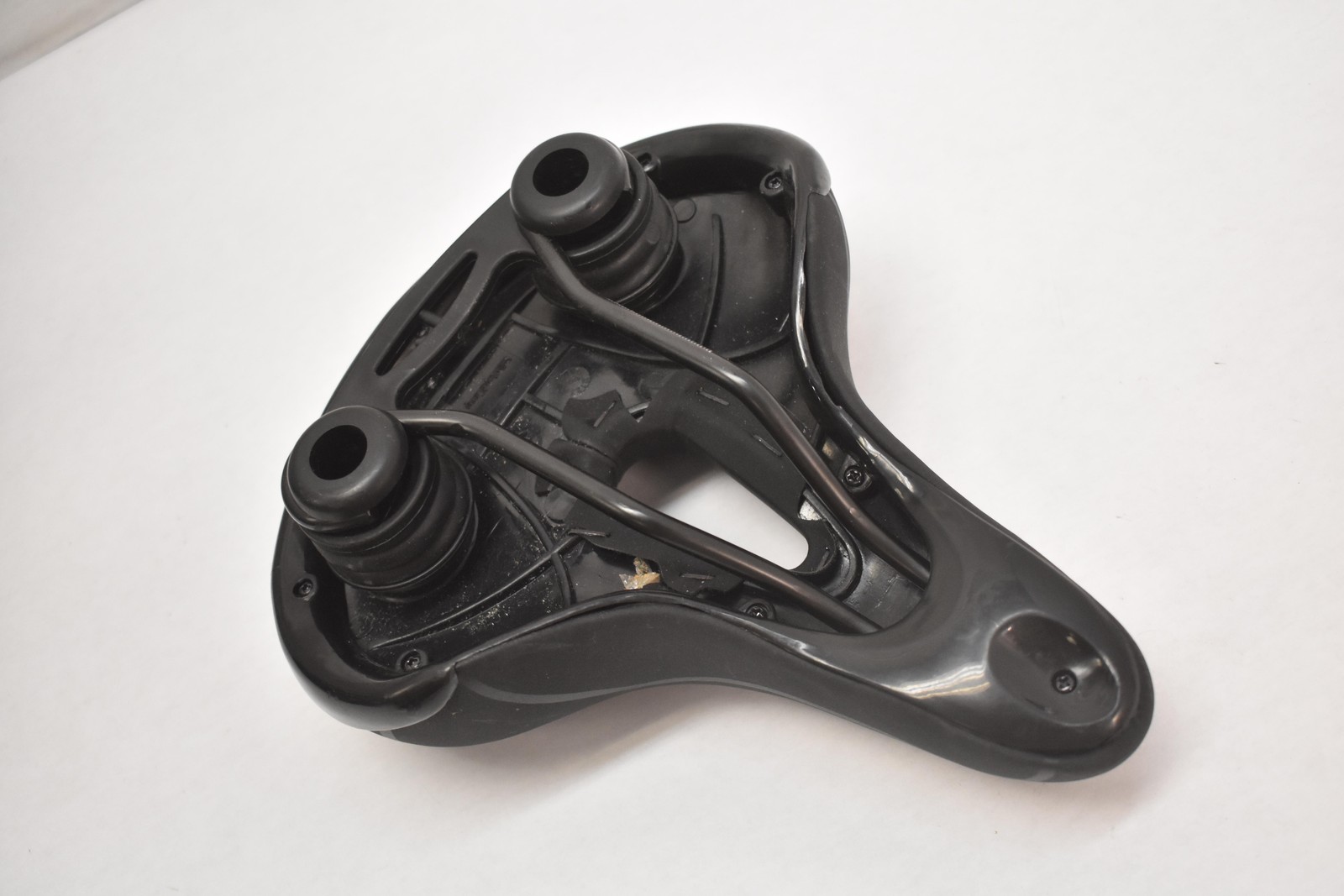 Promend Recovery Zone Comfort Bike Saddle Seat Memory Foam Universal Black