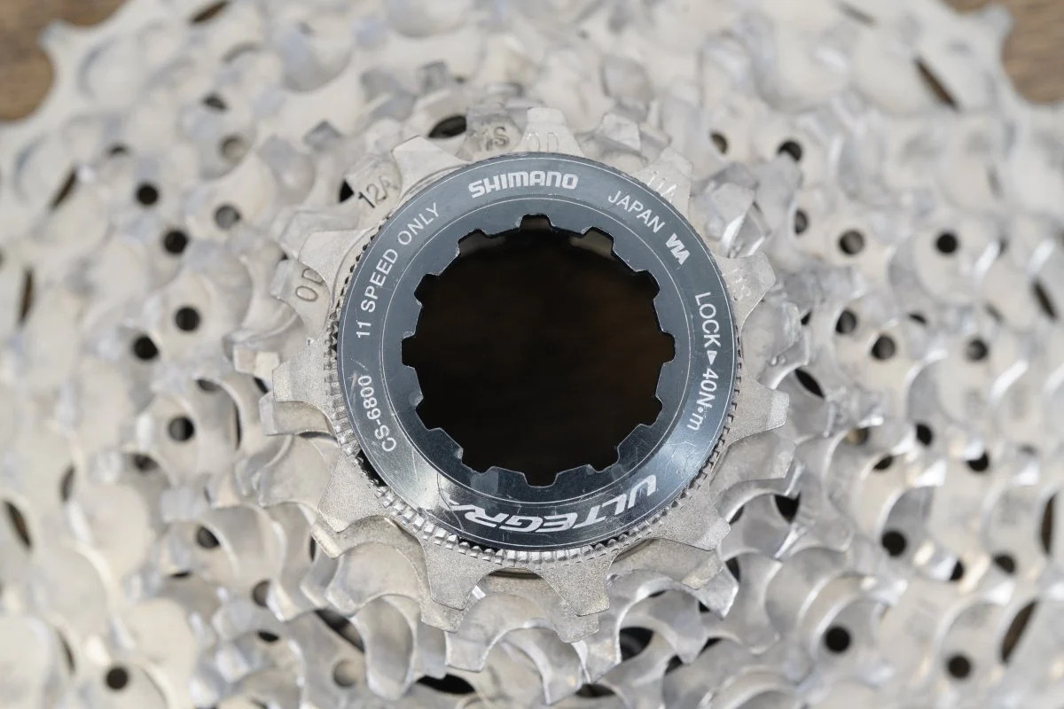 Shimano Ultegra 6870 GS Di2 11 Speed Electronic Rim Brake Full Groupset