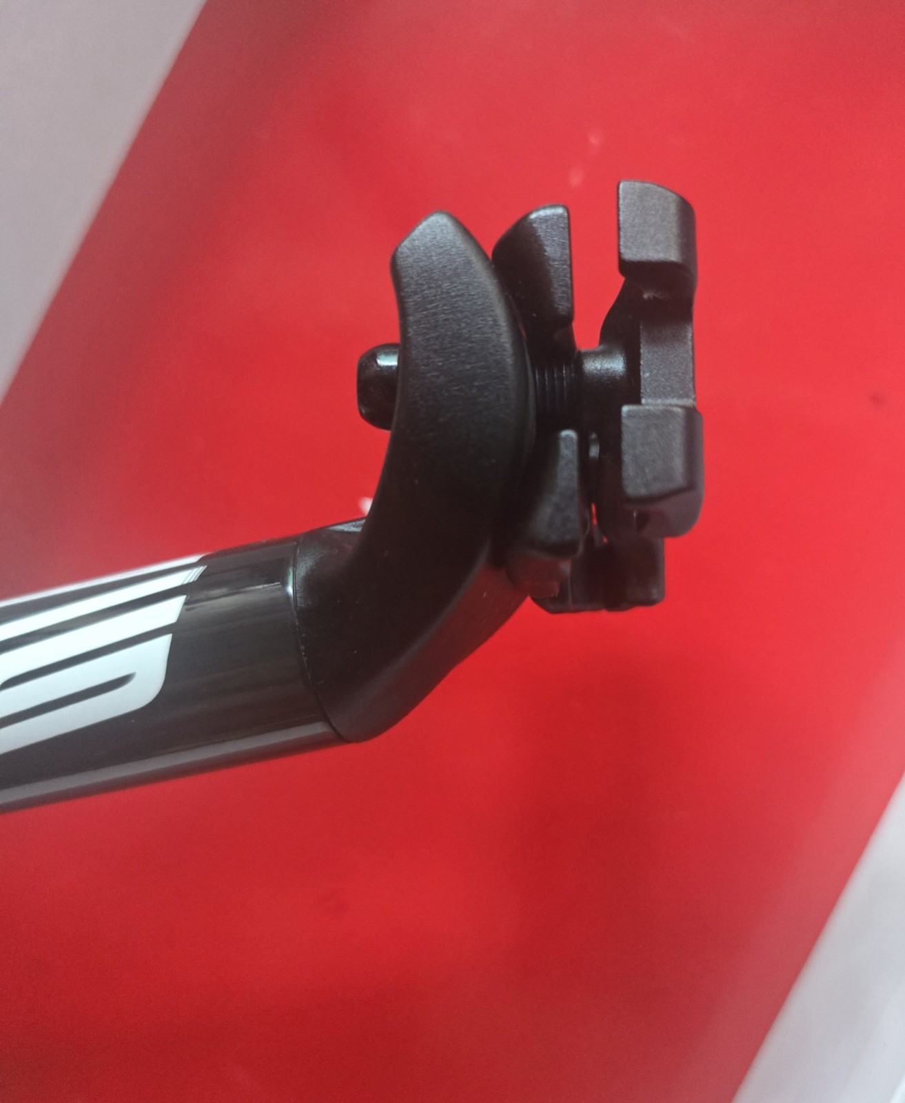 FSA SL-K UD Carbon Plain Seatpost 27.2mm x 350mm Black/Red/White