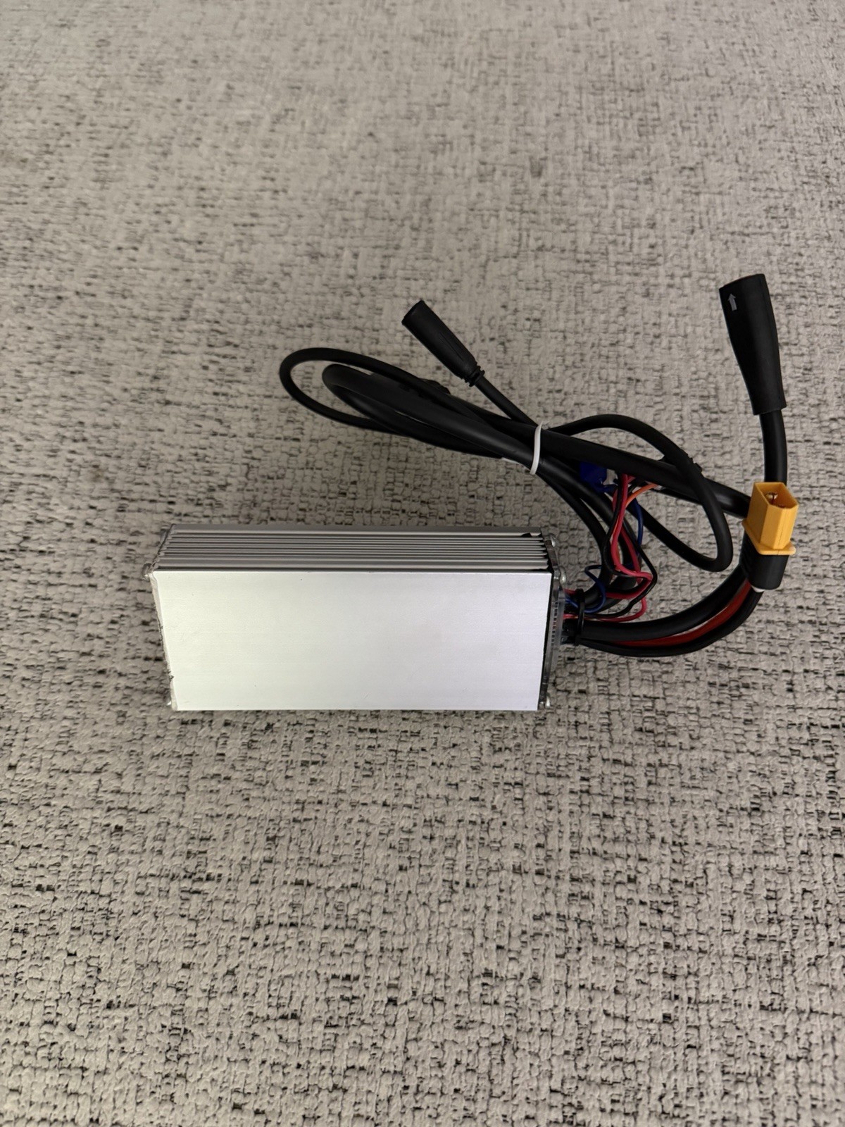 KCHQ 48V 21A Brushless DC Motor Electric Bike Controller, Silver Aluminum