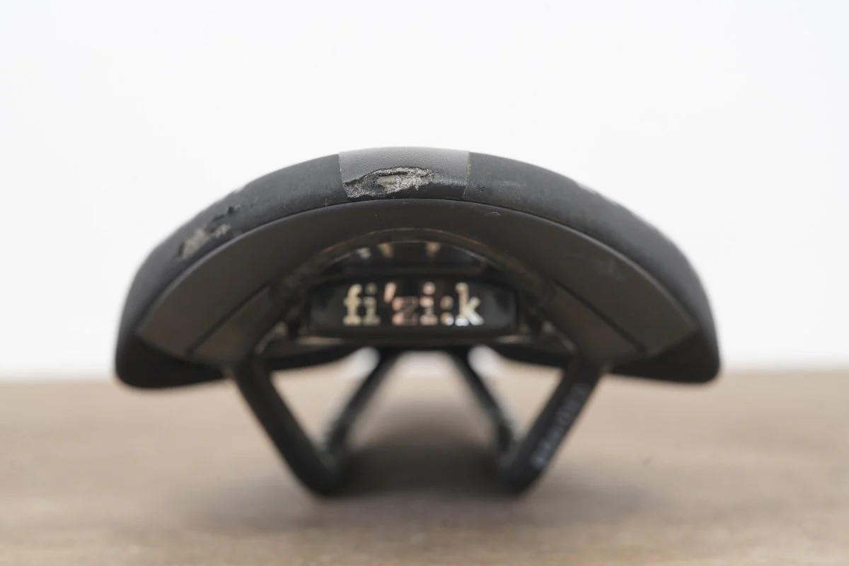 132mm (Regular) Fizik Arione R1 Carbon Rail Road Saddle 164g