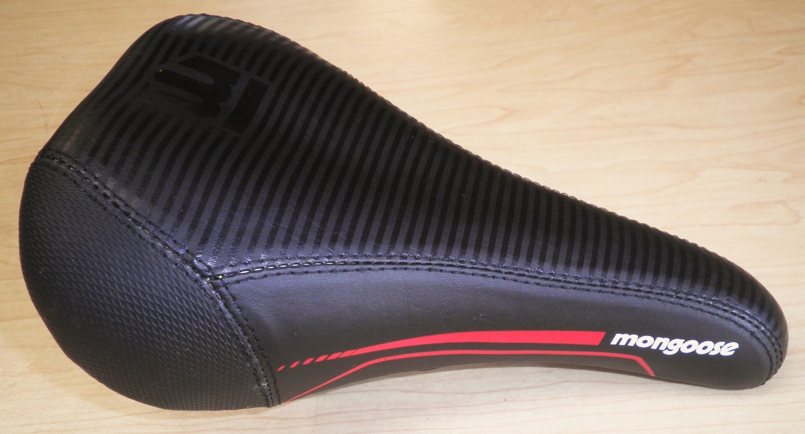 MONGOOSE BLACK/RED/WHITE BICYCLE KIDS’ SADDLE/SEAT BIKE PARTS 646-3