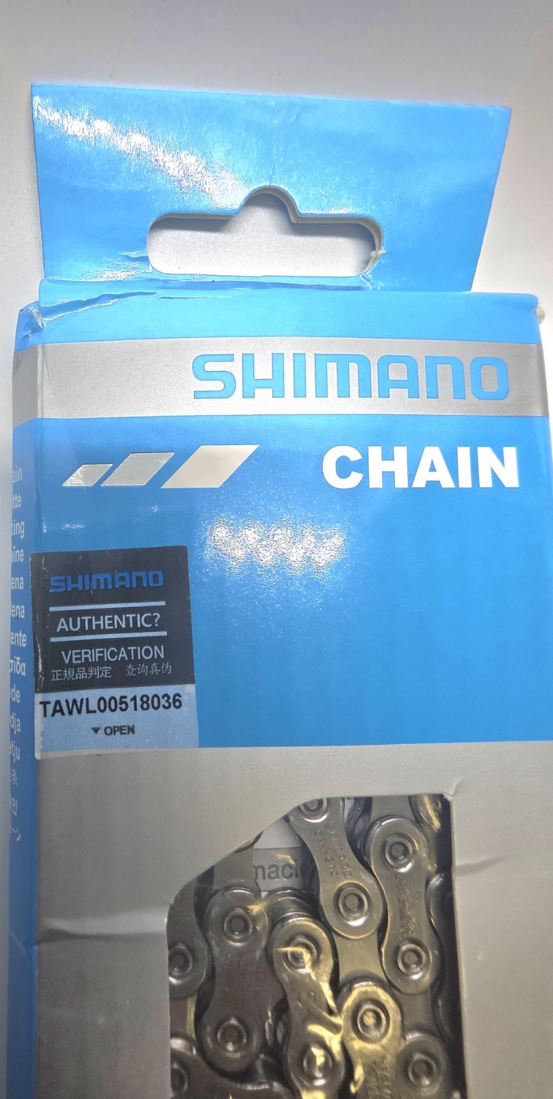 Shimano Ultegra Deore XT Sil-Tec 11 Speed Chain. E-bike Rated (CN-HG701-11)