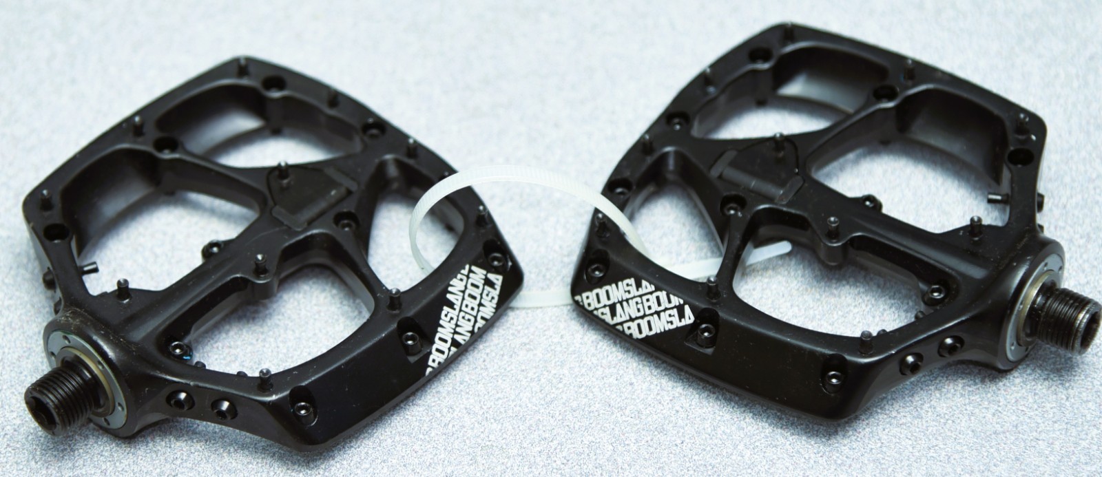 Specialized Boomslang Flat/Platform Pedals, Black