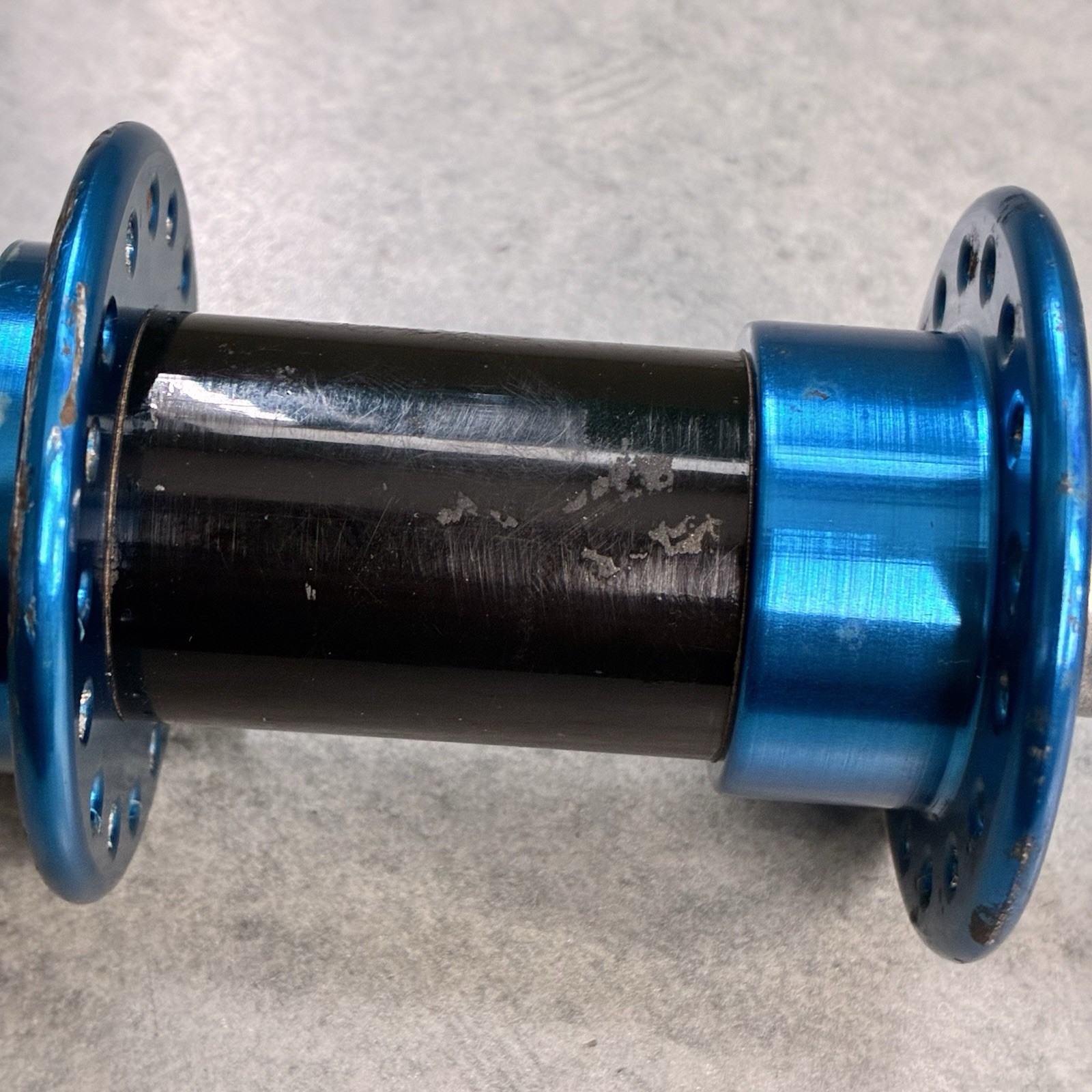 Blue / Black Bullseye 32 Hole MTB Sealed Bearing Hubs Vintage MTB / BMX USA Made