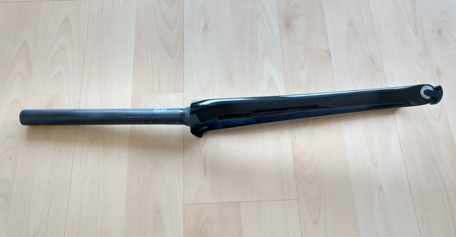 Fork Carbon Tapered Track 1 1/4 to 1 1/8 461g New
