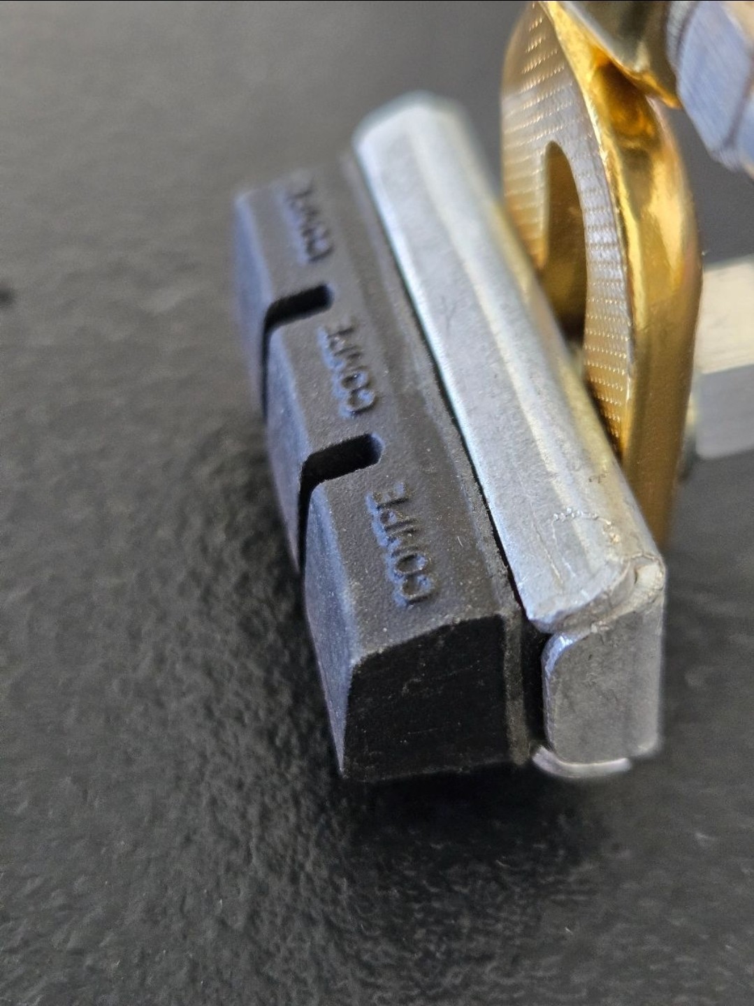 2 Nos 81 Dia Compe Gold 890 Caliper Brakes 04/80