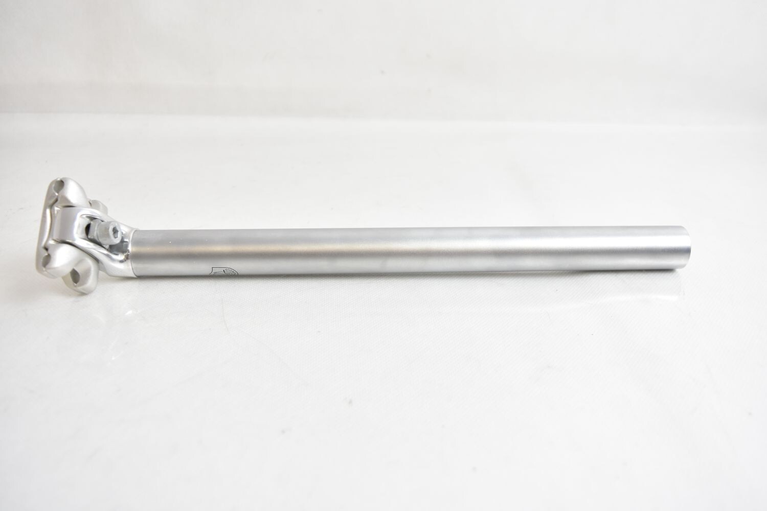 CAMPAGNOLO centaur mtb seatpost ! 27,0mm ! 35cm ! NOS NIB !