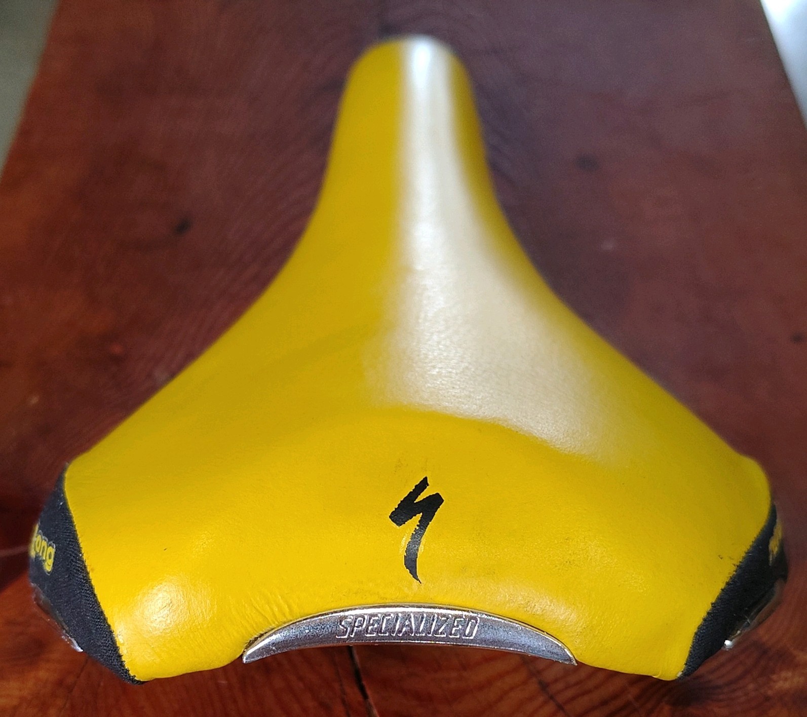 Specialized Revolution Prolong Total Flex Control Saddle Yellow Made in Italy