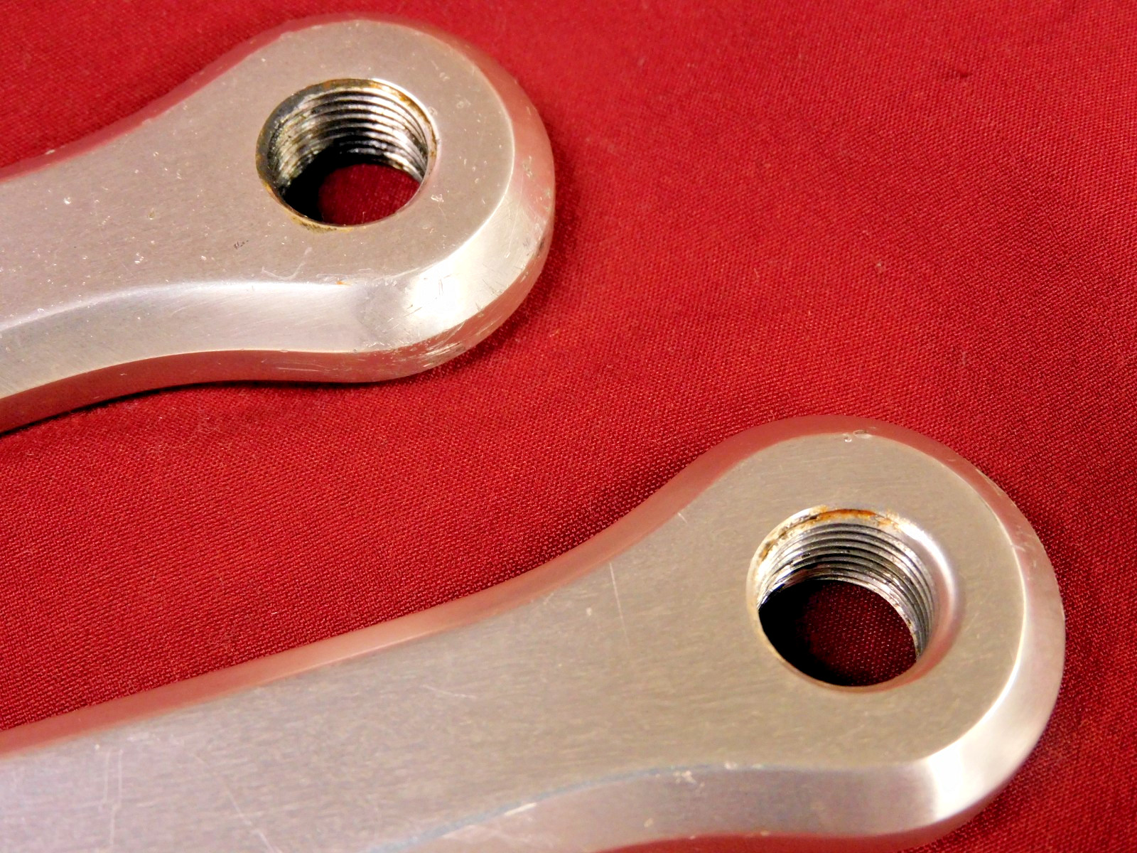 Excellent 1981 Campagnolo #1049 Nuovo / Super Record Crank Arms 175 x 144 mm BCD