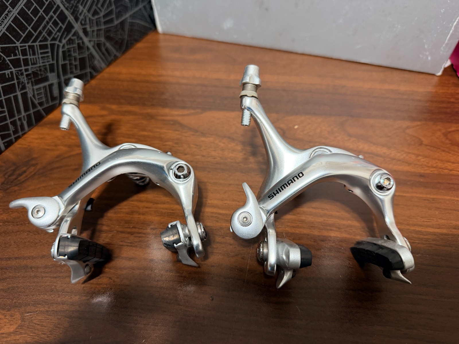 Shimano BR-R600 Mid Reach 47-57mm Mid/long Reach Brake Calipers