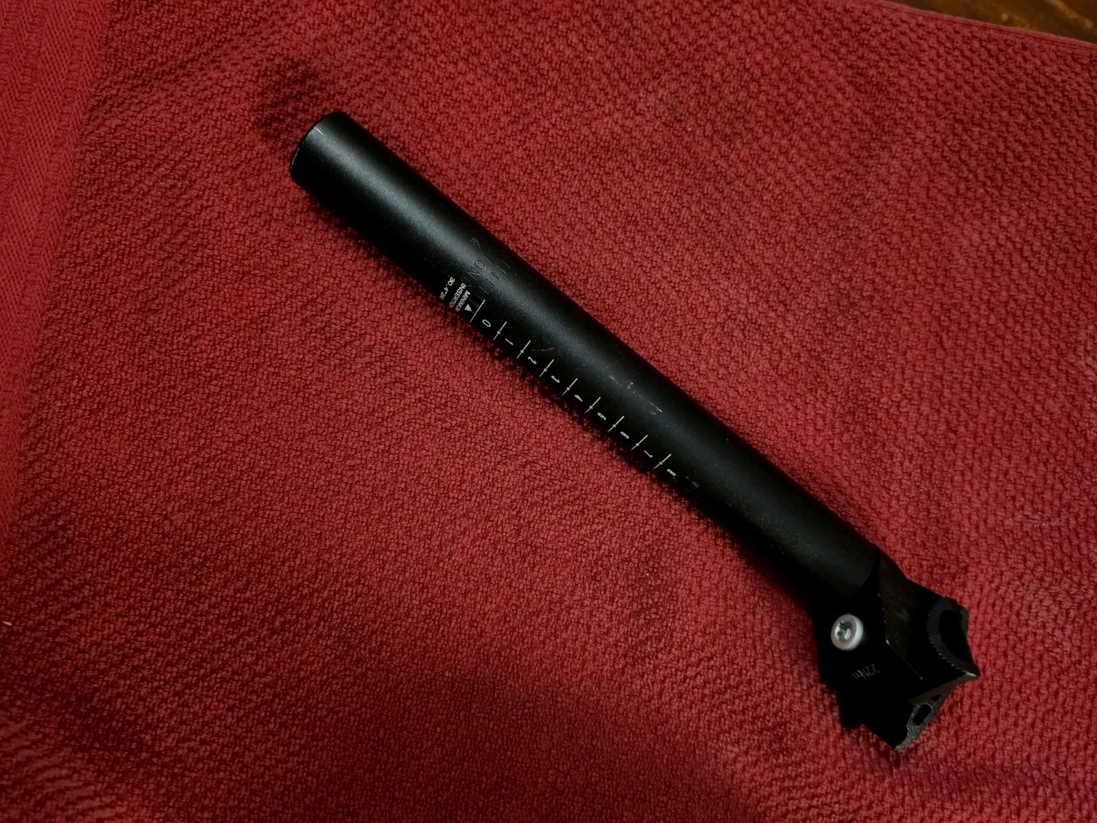 Alloy Bike Seatpost 30.9 mm x 300mm 25mm Offset Black