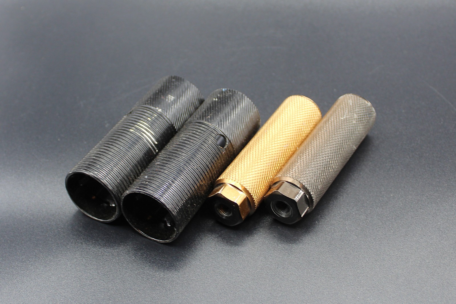 Vintage BMX Bike Pegs Unbranded Threaded 3/8″ Lot ~ Two Sets
