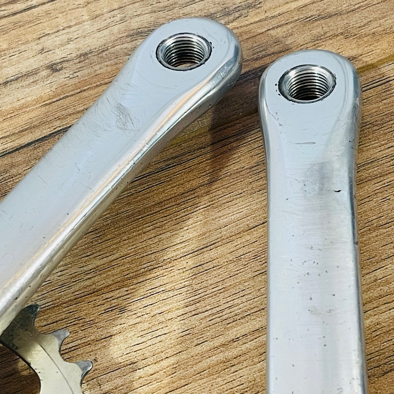 Suntour XC Pro MD Square Taper Crankset Grease Guard 175 Triple