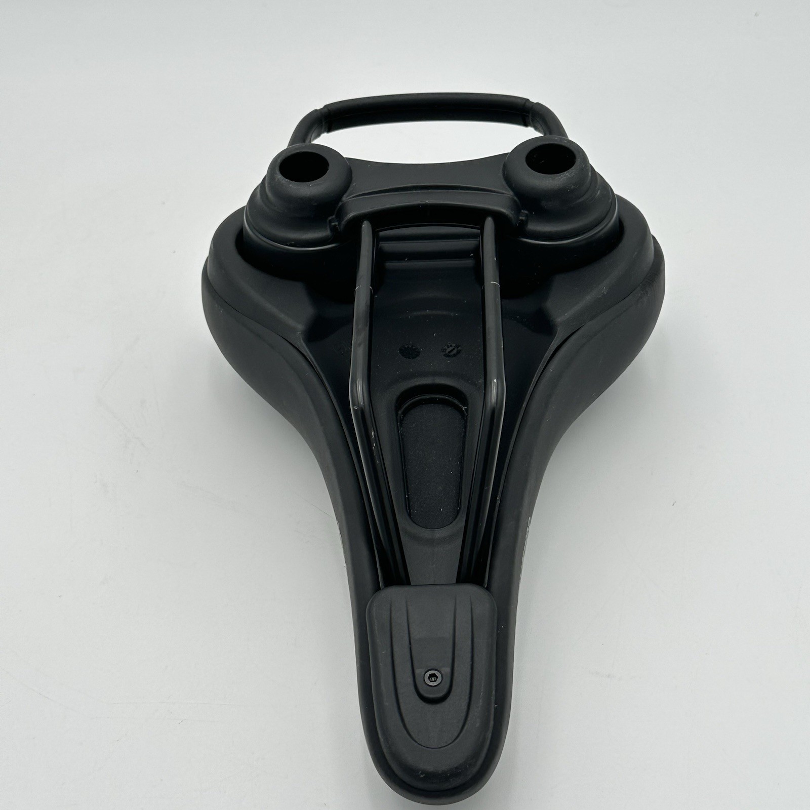 Delta Comfort Memory Foam Saddle – Shock-Absorbing, Steel Rails, Black
