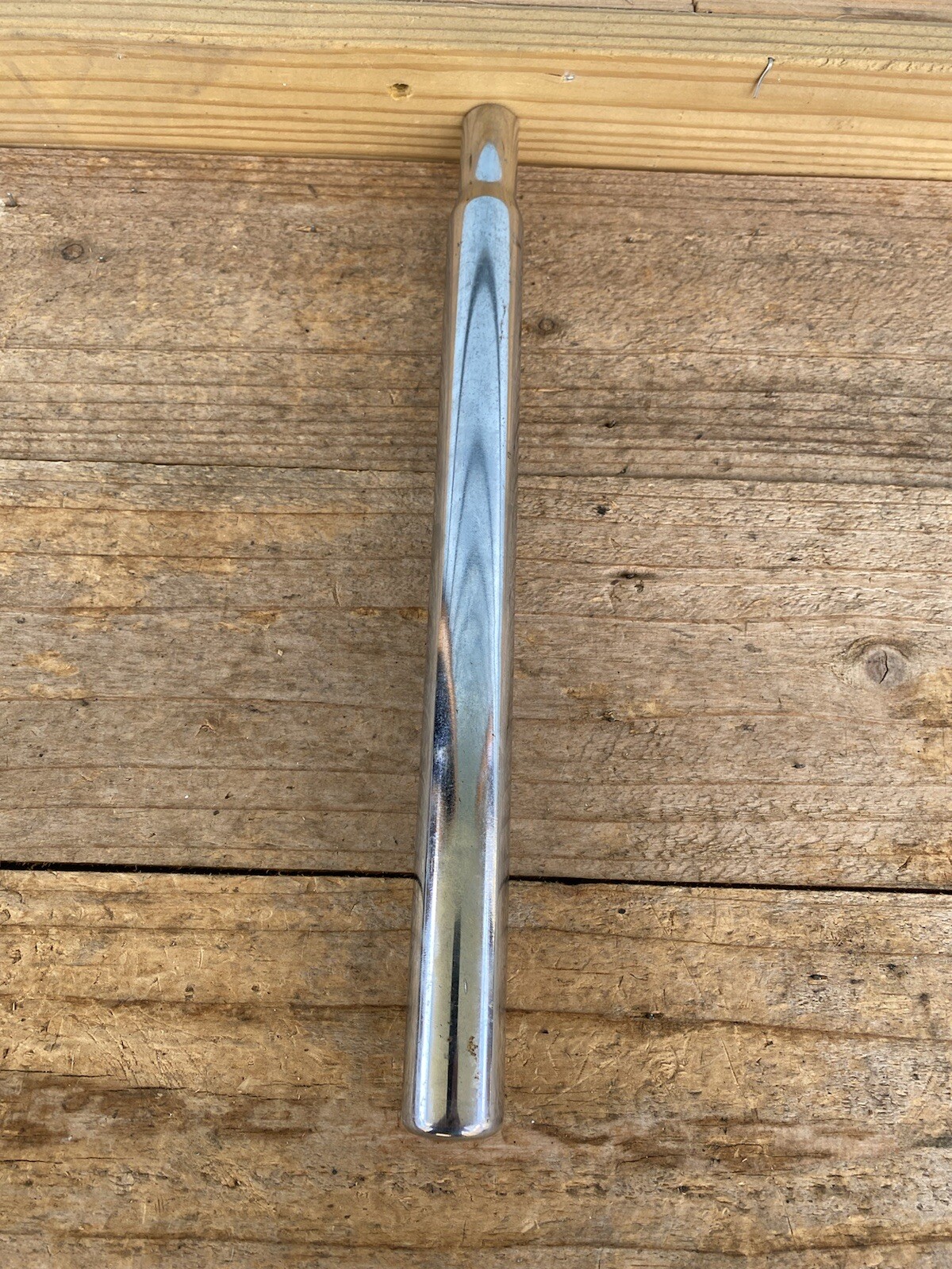 Nice Chrome Heavy Duty 28.6mm Mountain Bike Urban Touring Seat Post-Almost 14”