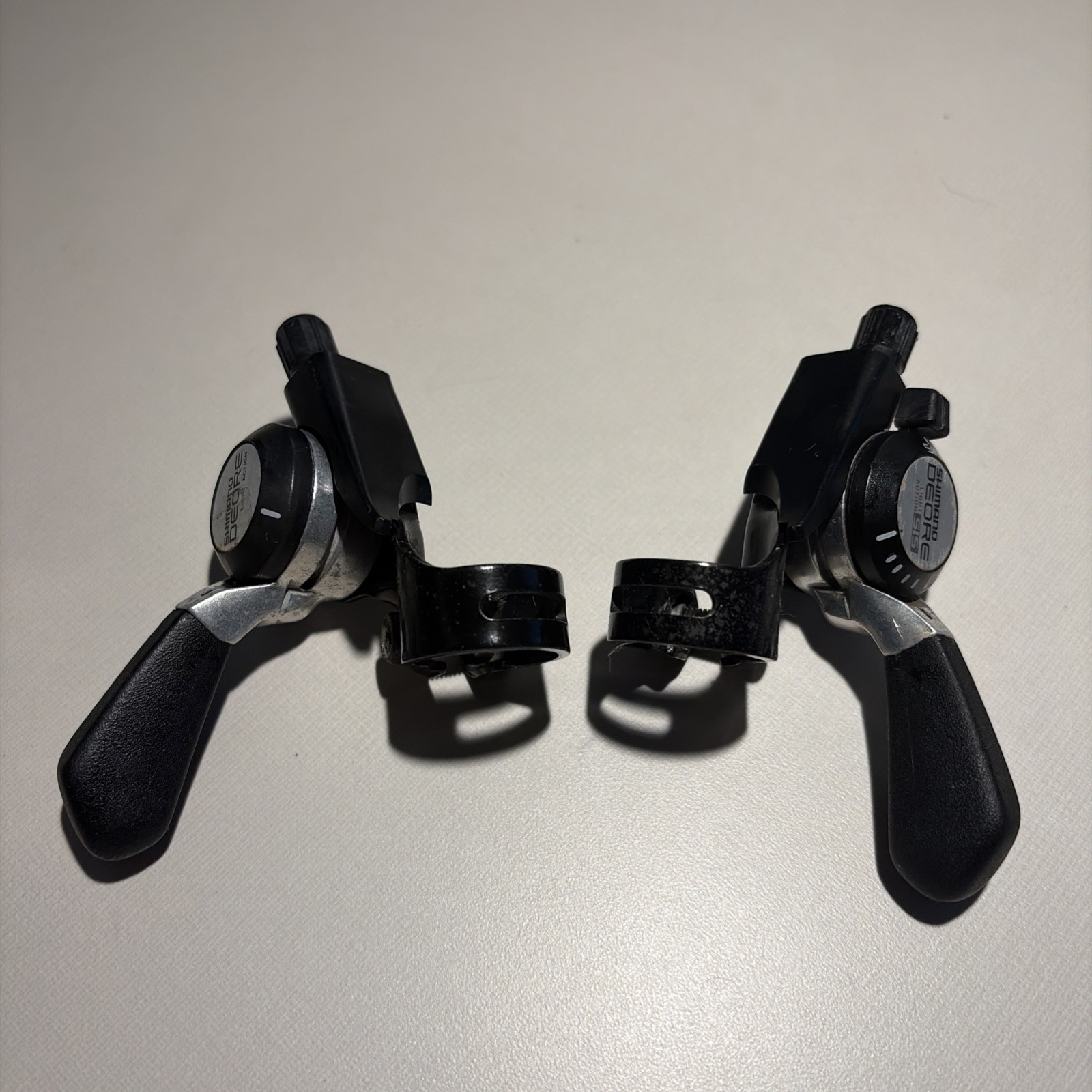 Vintage Shimano Deore SL-MT62 Thumb Shifters 6/7-Speed SIS Pair Made Japan