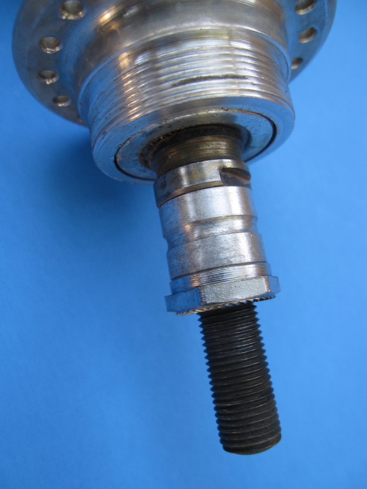 vintage Suntour Sealed Bearing hubs, 36-hole, nutted, 100/130mm spacing, 1980s