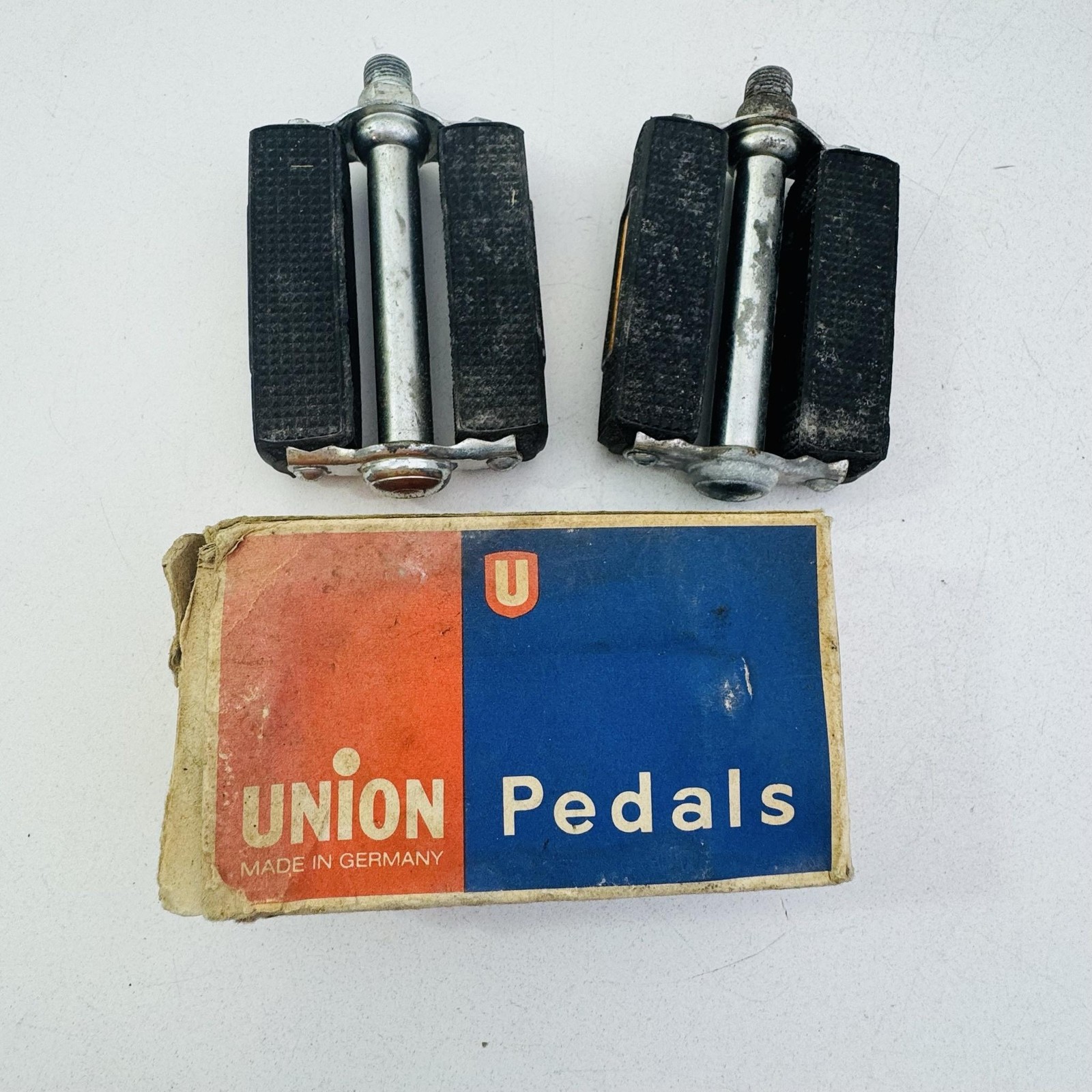 Vintage Union Bicycle Block Pedals 9/16 In Black Reflectors Pair German Bike A41