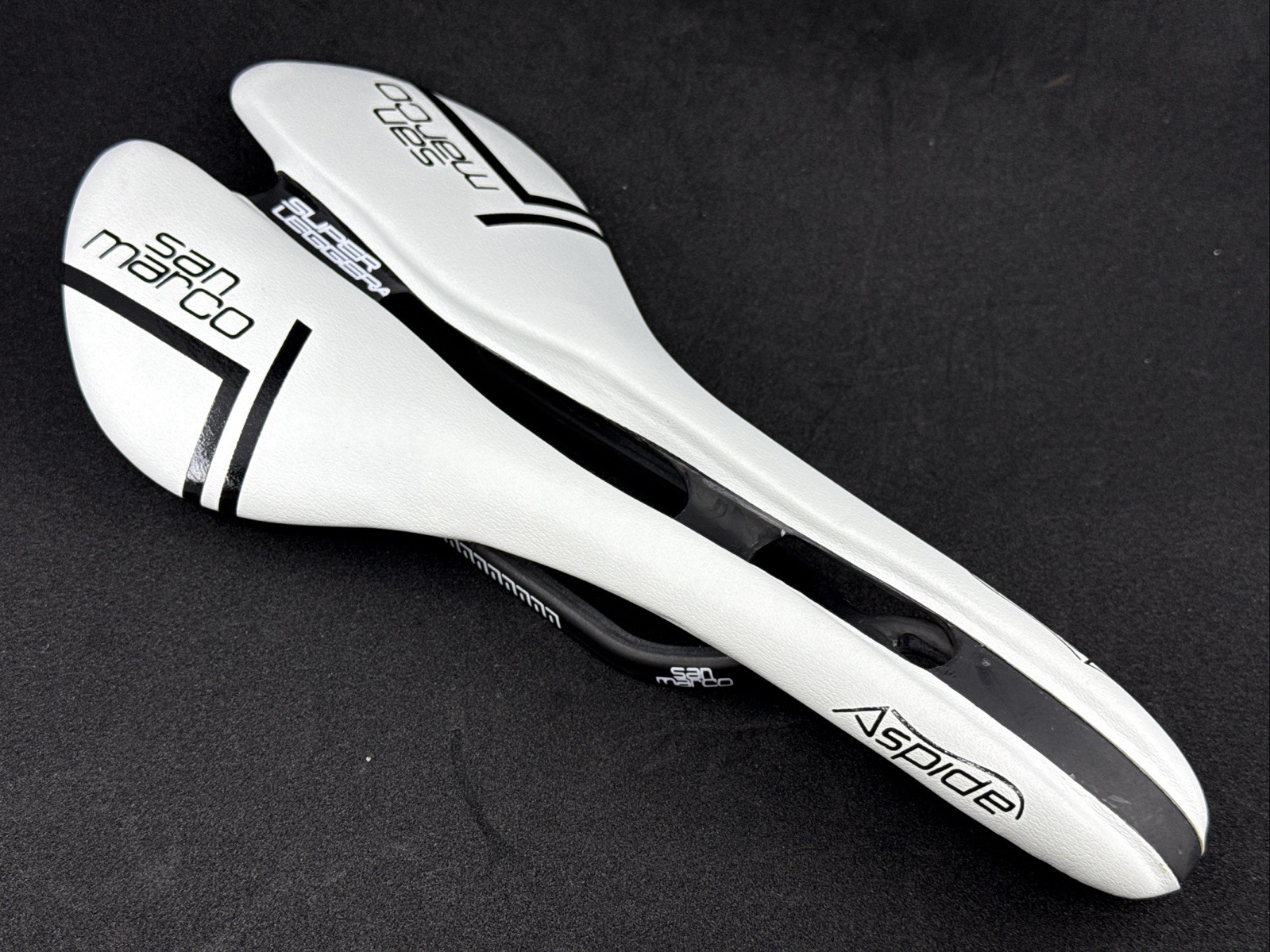 Selle San Marco ASPIDE SUPER LEGGERA Open 116 Grams! 277 x 132mm