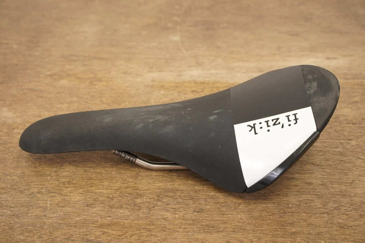 138mm (Regular) Fizik Aliante R5 Manganese Rail Road Saddle 229g